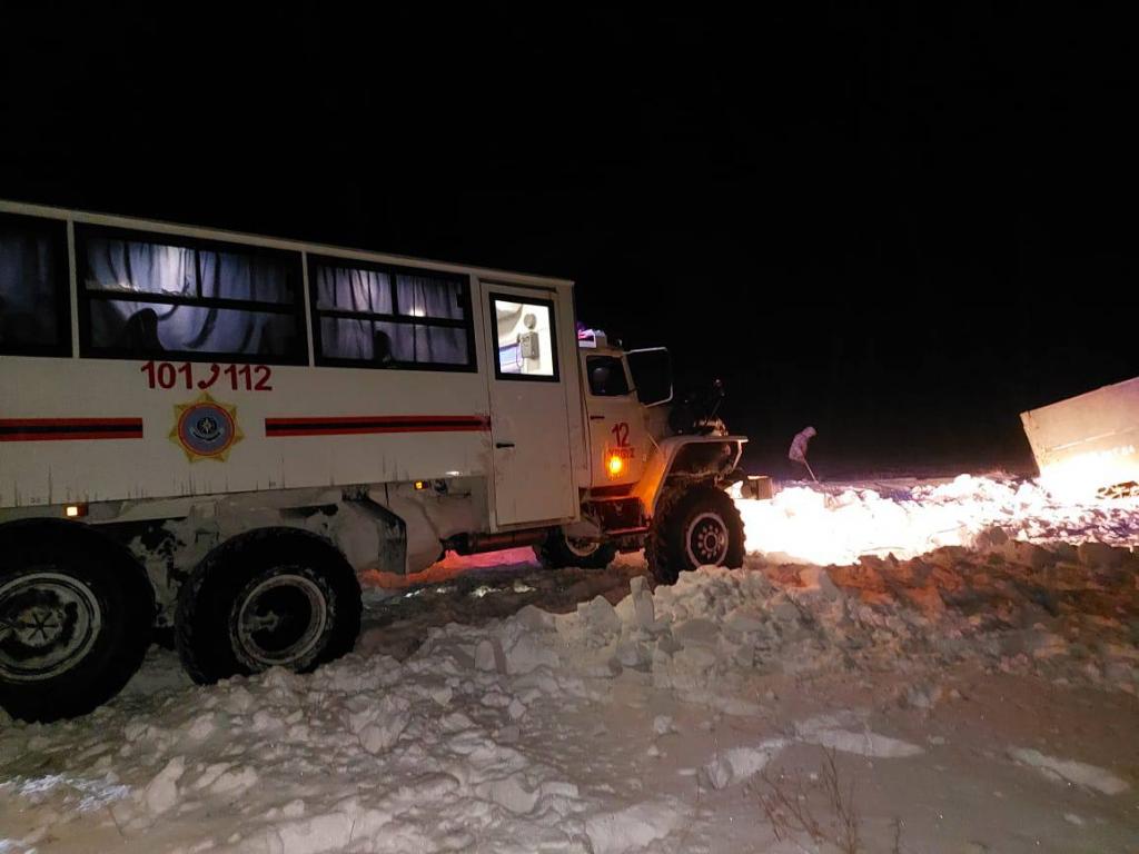 За 5 дней из снежных заносов спасено и эвакуировано более 200 человек