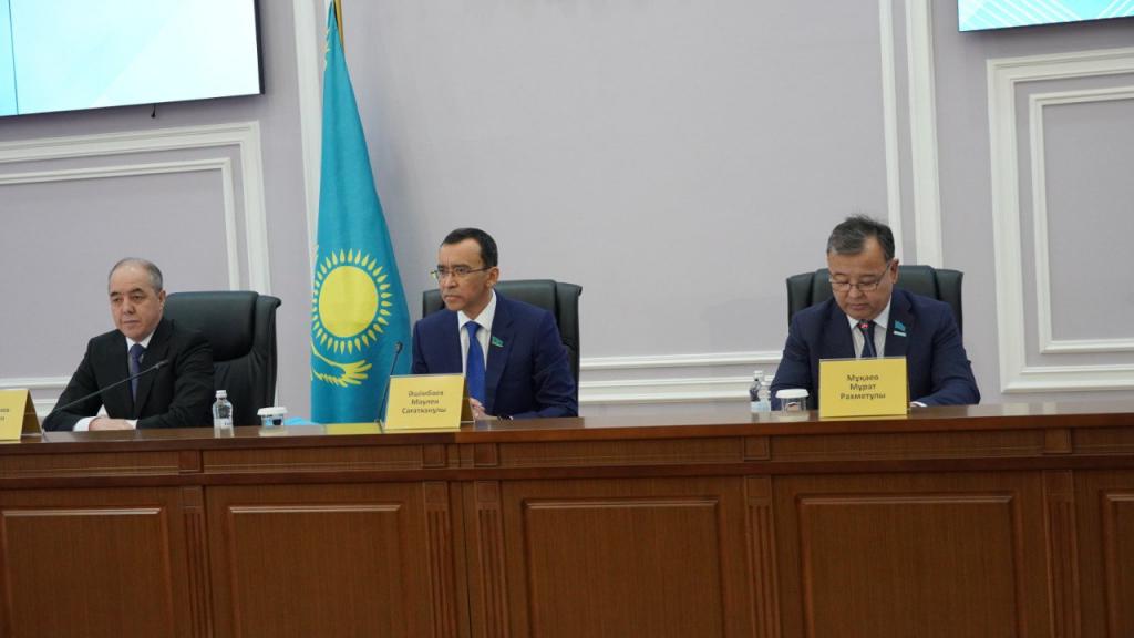 Председатель Сената Парламента РК Маулен Ашимбаев посетил ЗКО с рабочим визитом
