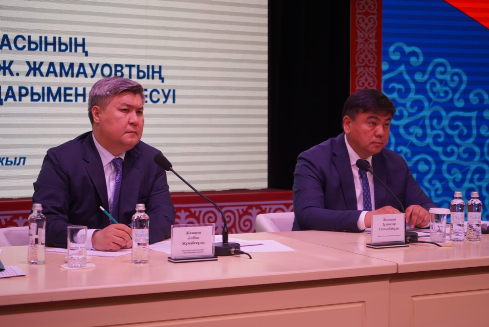 Вице-министр энергетики А.Ж. Жамауов встретился с населением Туркестанской области