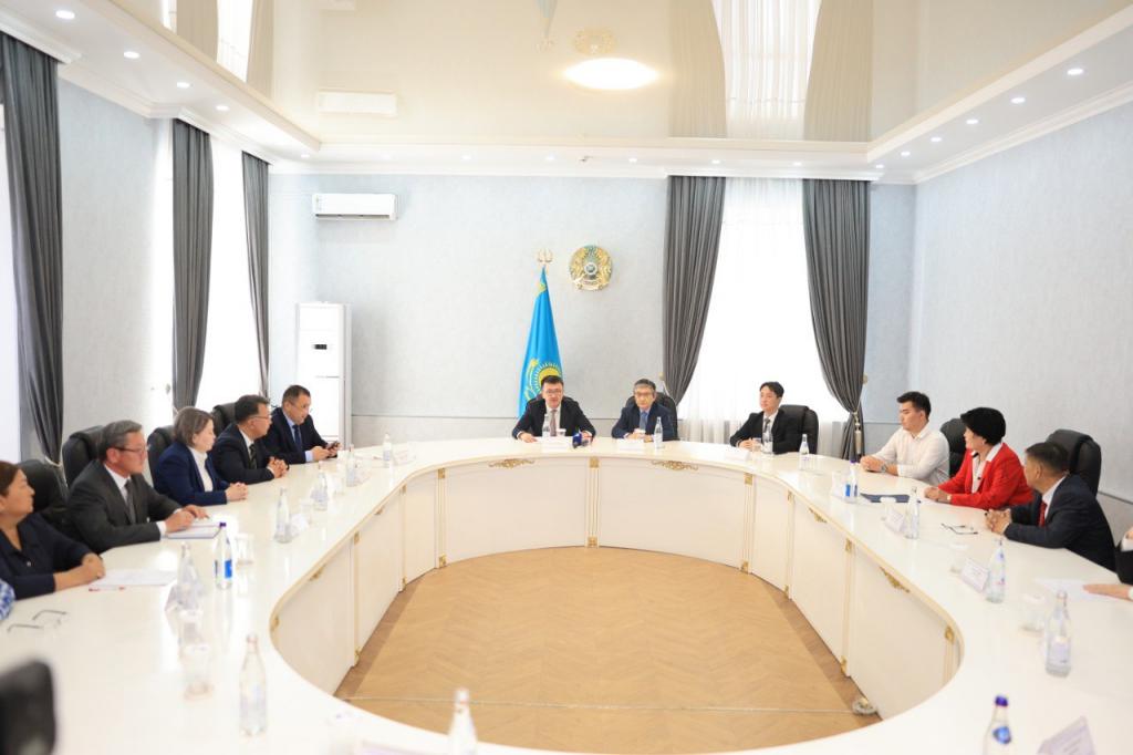 В AUEZOV UNIVERSITY ЗАПУЩЕН ПРОЕКТ «УМНАЯ ЗЕЛЕНАЯ ФЕРМА»