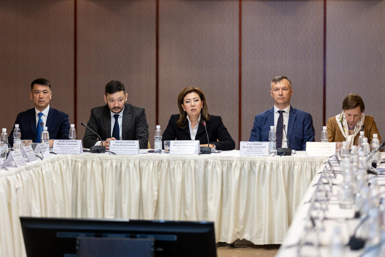 Состоялся круглый стол по обсуждению  проекта нового Закона о банках