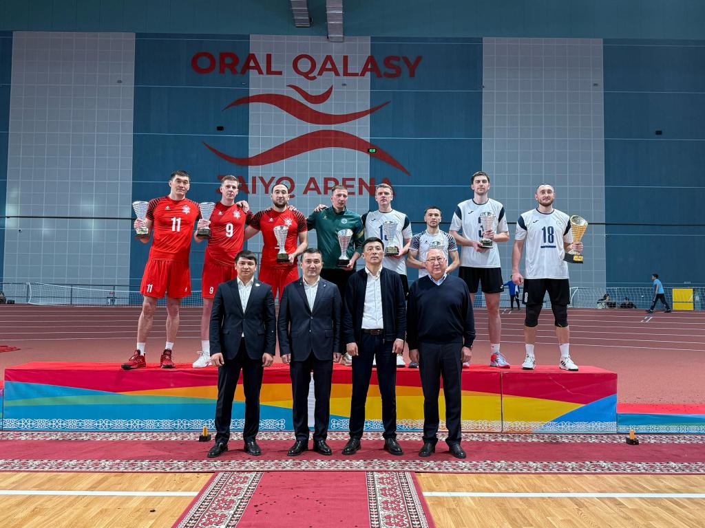 Команда "ЖАЙЫҚ” из ЗКО стала чемпионом по волейболу спустя 27 лет!