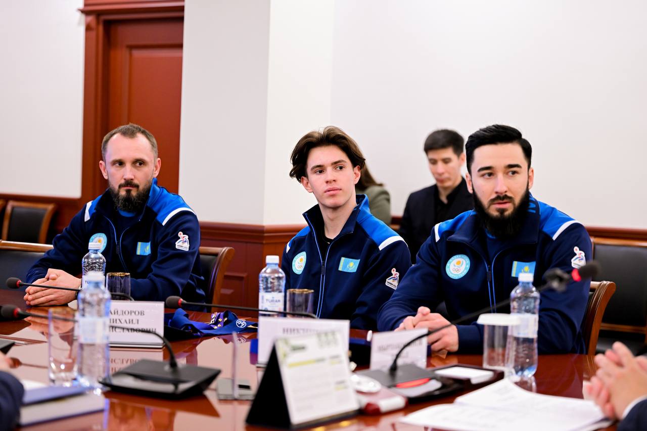 Министерство провело встречу с ведущими спортсменами в рамках подготовки к Олимпиаде в Милане
