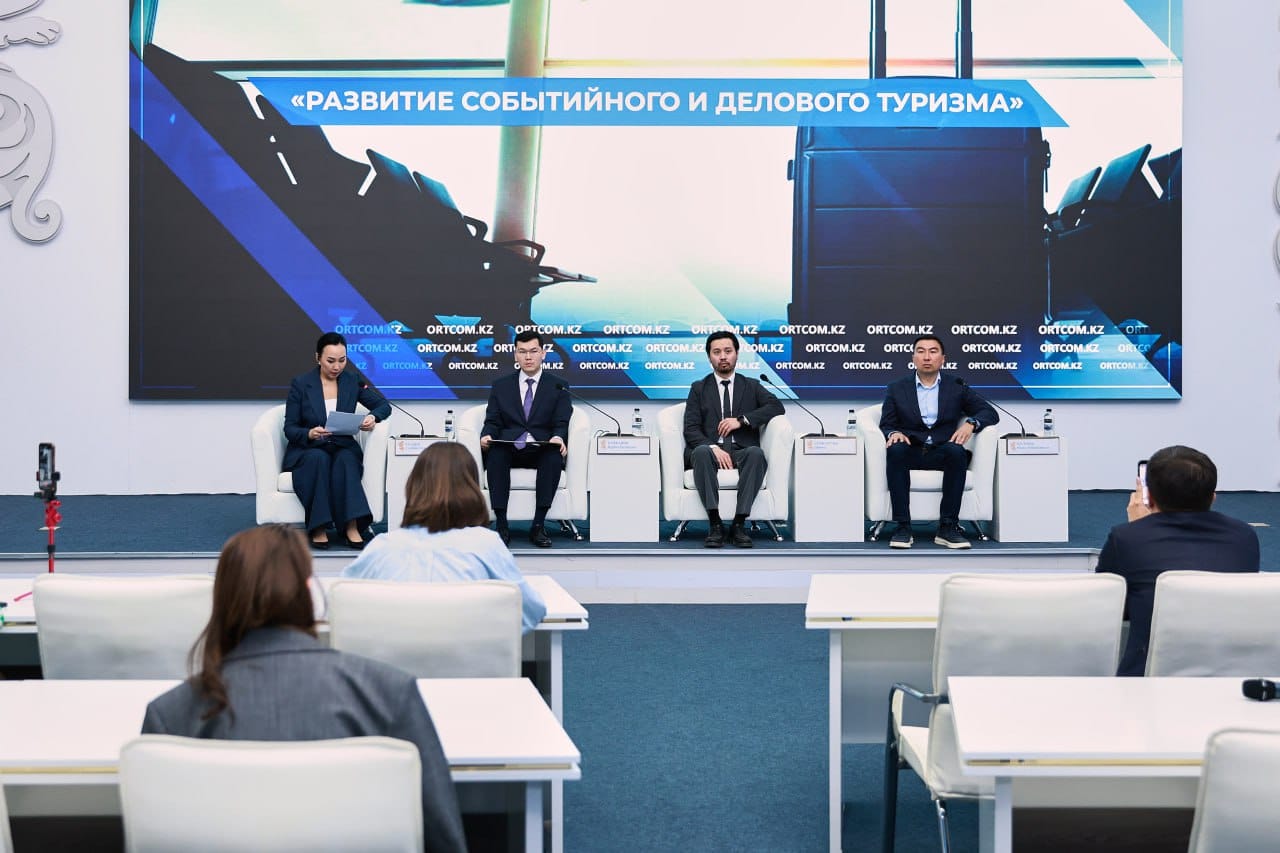 Минтуризма предлагает проводить не менее одного масштабного мероприятия в год в каждом регионе, способного привлечь туристов