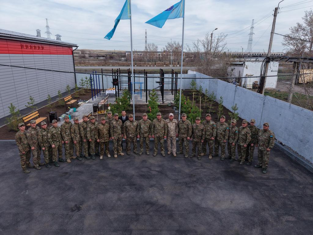 Спасатели МЧС Казахстана продолжают эко-акцию «Таза Қазақстан»