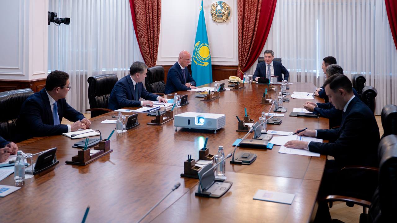 В Правительстве прошло совещание по развитию геологоразведки и недропользования в рамках реализации поручений Президента