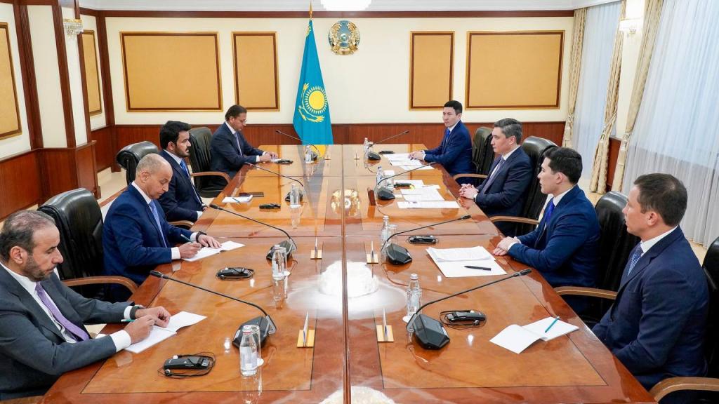 Олжас Бектенов обсудил вопросы развития спорта с руководством международных спортивных организаций