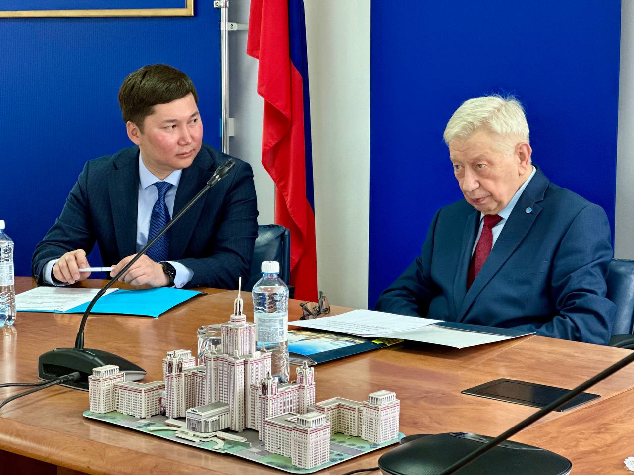 Максат Турлубаев встретился с директором Казахстанского филиала МГУ