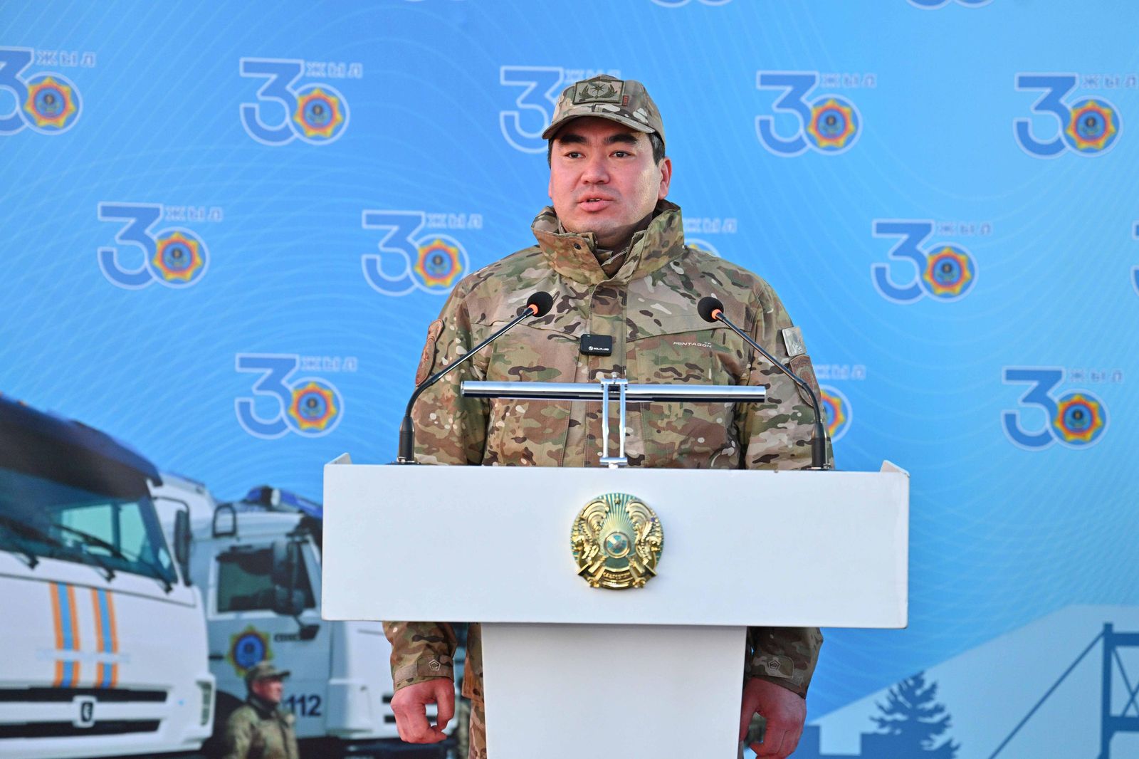 Военнослужащие МЧС получили современные спецавтомобили для реагирования на чрезвычайные ситуации