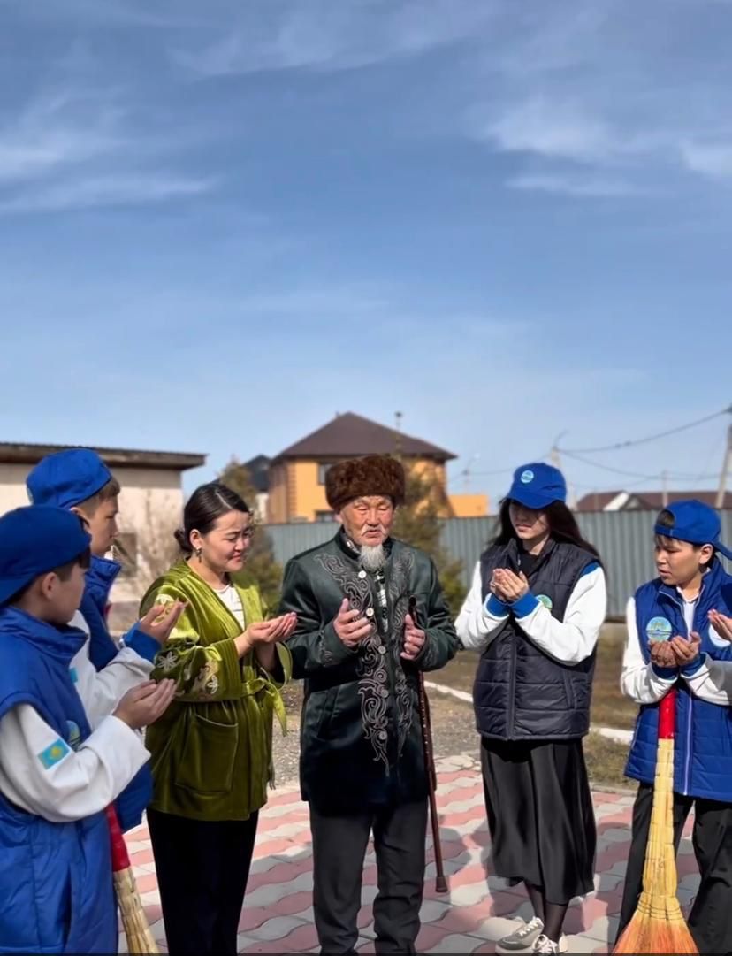 Республиканская акция «Ерлікке тағзым» ко Дню Победы проходит в Казахстане