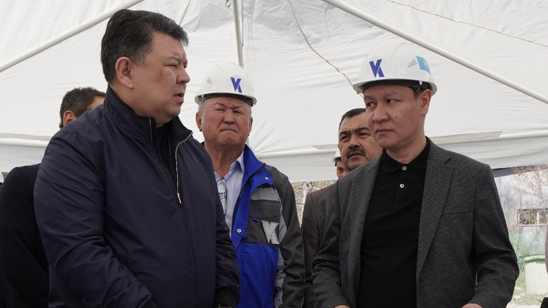 Канат Бозумбаев посетил стратегические объекты энергетики Усть-Каменогорска