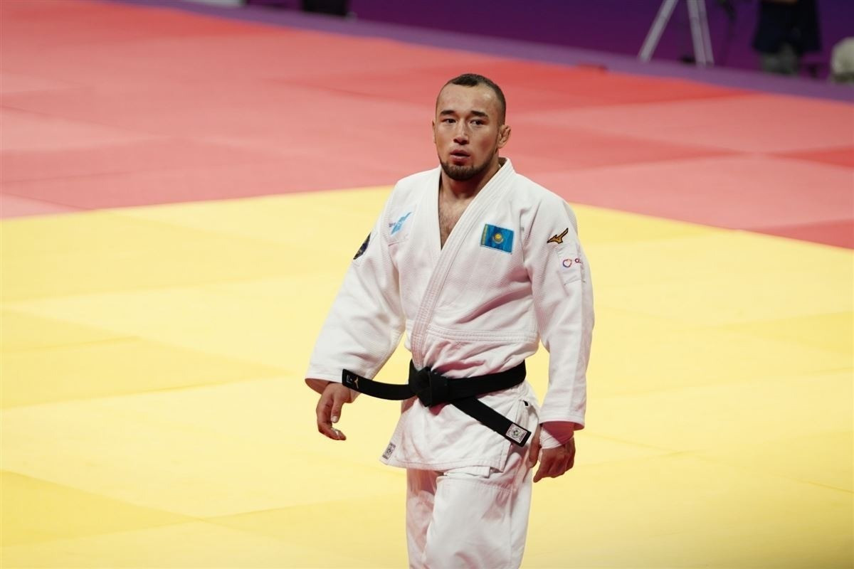 Абылайхан Жубаназар и Есет Куанов поборются за бронзовые медали Grand Slam в Астане