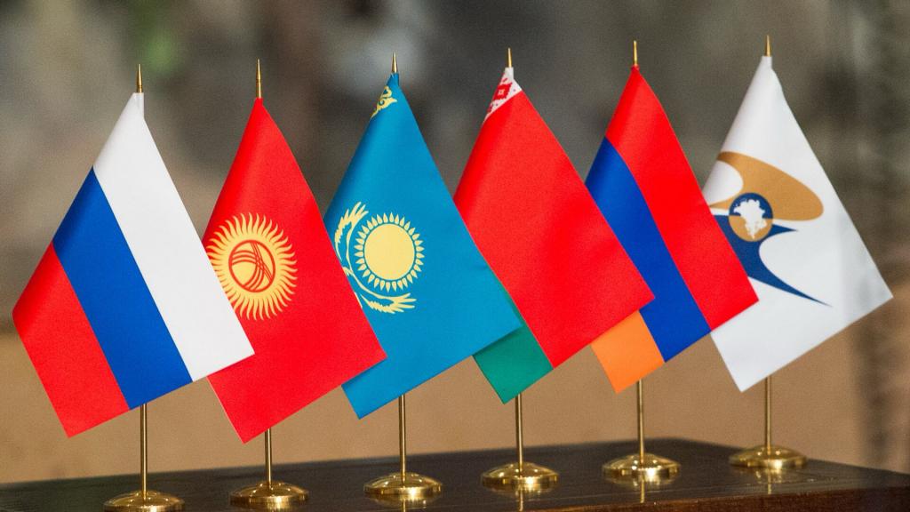 ЕАЭС ПРИНЯЛ РЕШЕНИЕ ПРОДЛИТЬ СРОКИ РЕГИСТРАЦИИ ЛЕКАРСТВ ПО НАЦПРАВИЛАМ ДО КОНЦА 2027 ГОДА