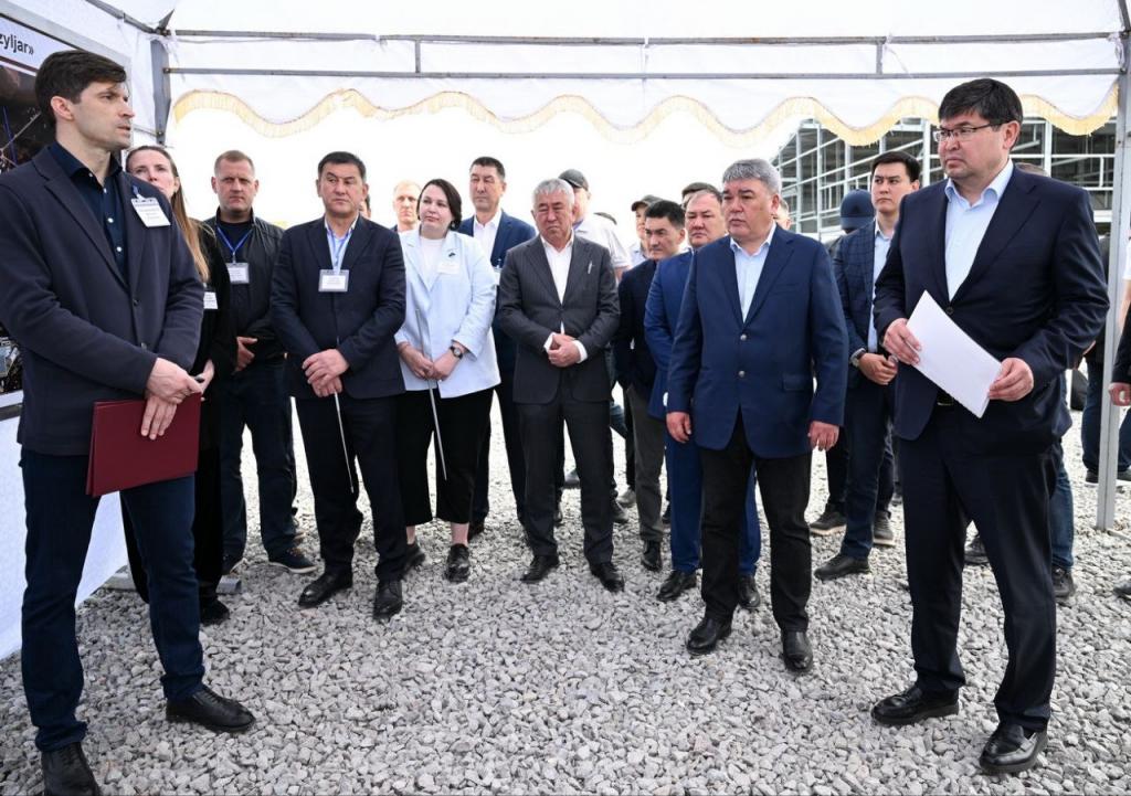 Министр финансов Мади Такиев посетил СКО