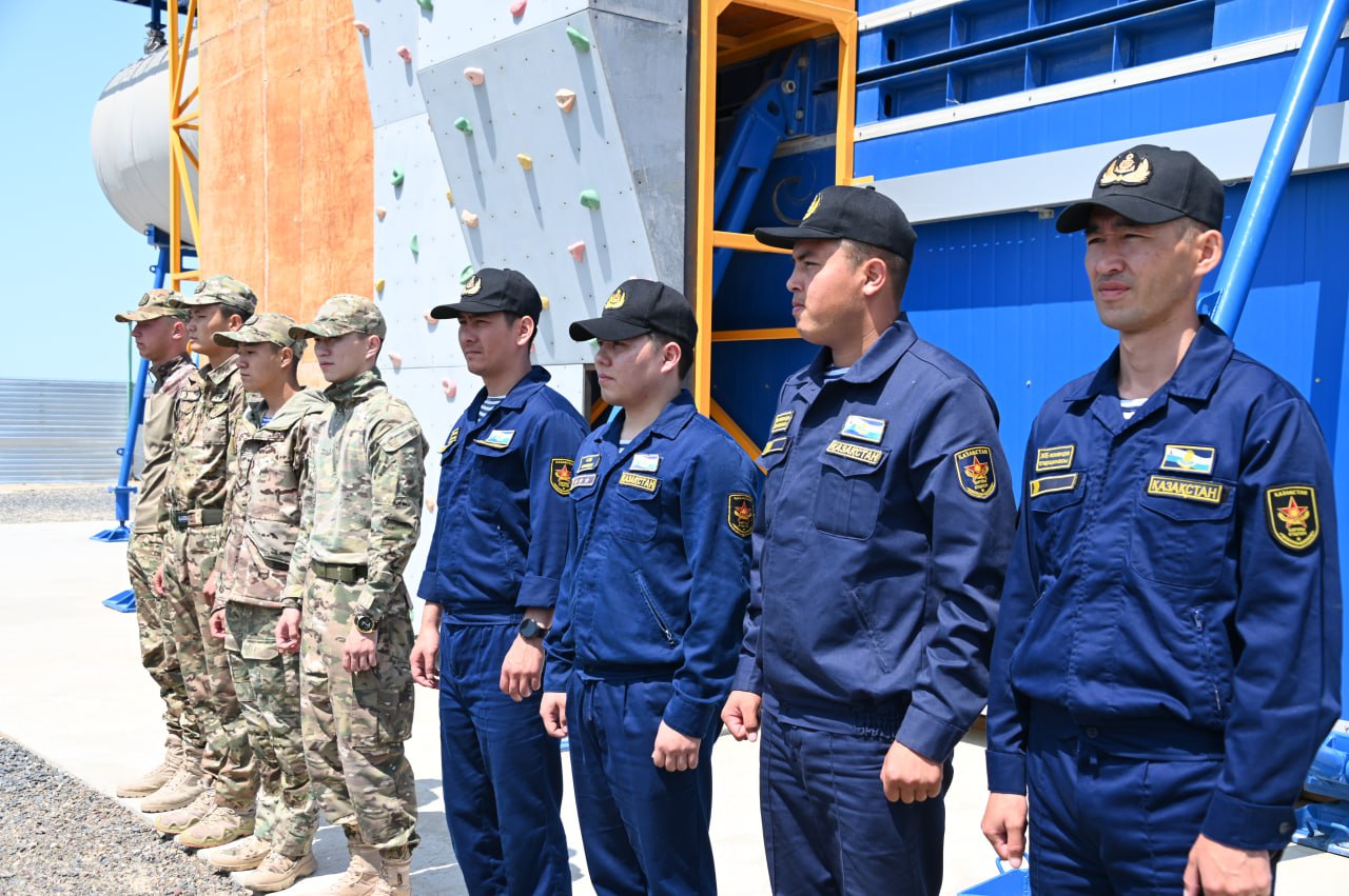 В Военно-морских силах подвели итоги водолазной подготовки