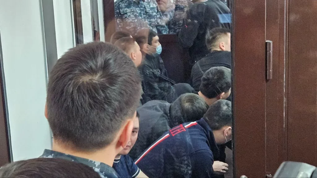 “Блогеры не должны становиться “вторым судом“
