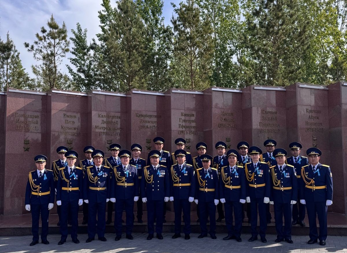 Память сквозь поколения: спасатели МЧС почтили героев Великой Победы