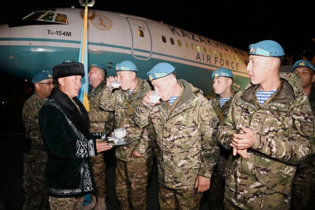 Участники военного парада вернулись из Москвы