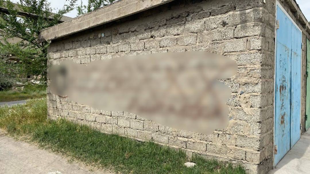 Наркограффити: полиция задержала уличного "рекламиста" в Туркестанской области