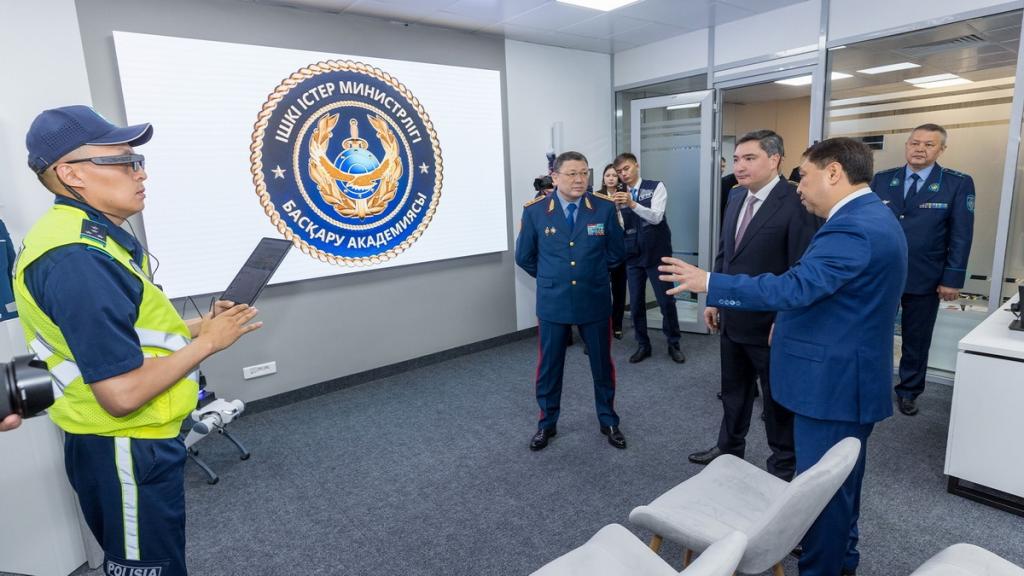 Премьер-министр принял участие в открытии Академии управления МВД в рамках недели «Закон и Порядок»