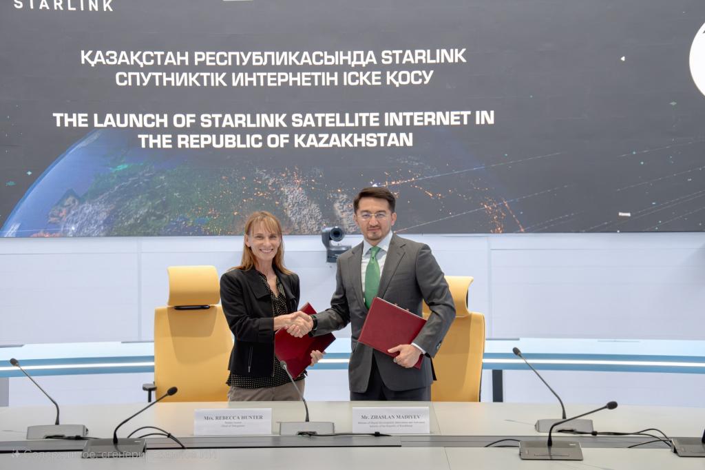 Starlink официально приходит в Казахстан: подписано соглашение о запуске спутникового интернета