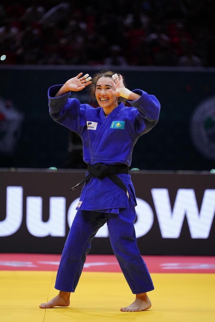 КАЗАХСТАН ВПЕРВЫЕ В ИСТОРИИ ВЫШЕЛ В ФИНАЛ ЧЕМПИОНАТА МИРА ПО ДЗЮДО СРЕДИ ЖЕНЩИН