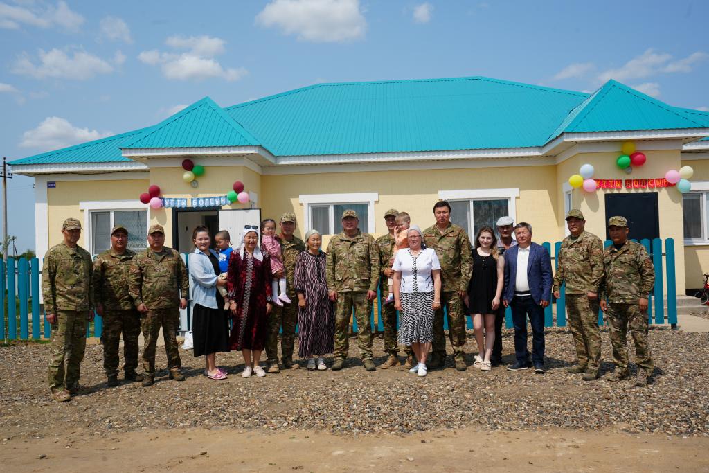 Социальная поддержка сотрудников МЧС: Новоселье в новом служебном доме