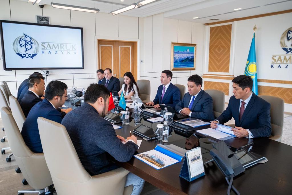 Huawei и Самрук-Қазына подписали меморандум о взаимопонимании в области цифровой трансформации