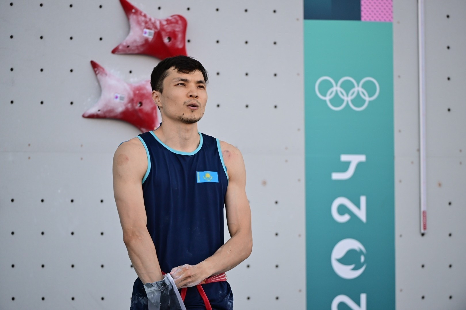 Амир Маймуратов вышел в четвертьфинал этапа Кубка мира по спортивному скалолазанию в Польше