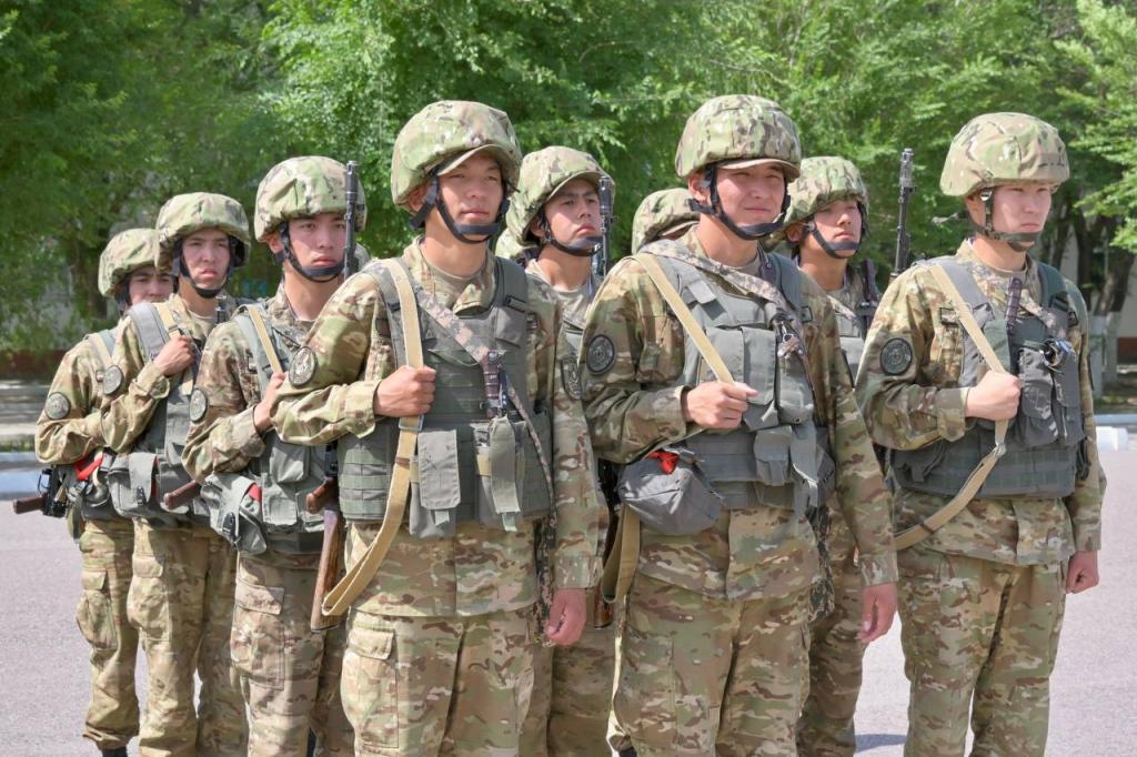 В Вооруженных силах приступили к боевому слаживанию отделений