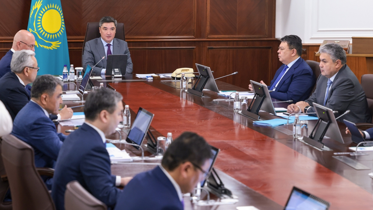 Премьер-министр: Исполнение поручения Президента по обеспечению населения качественной питьевой водой является приоритетом Правительства