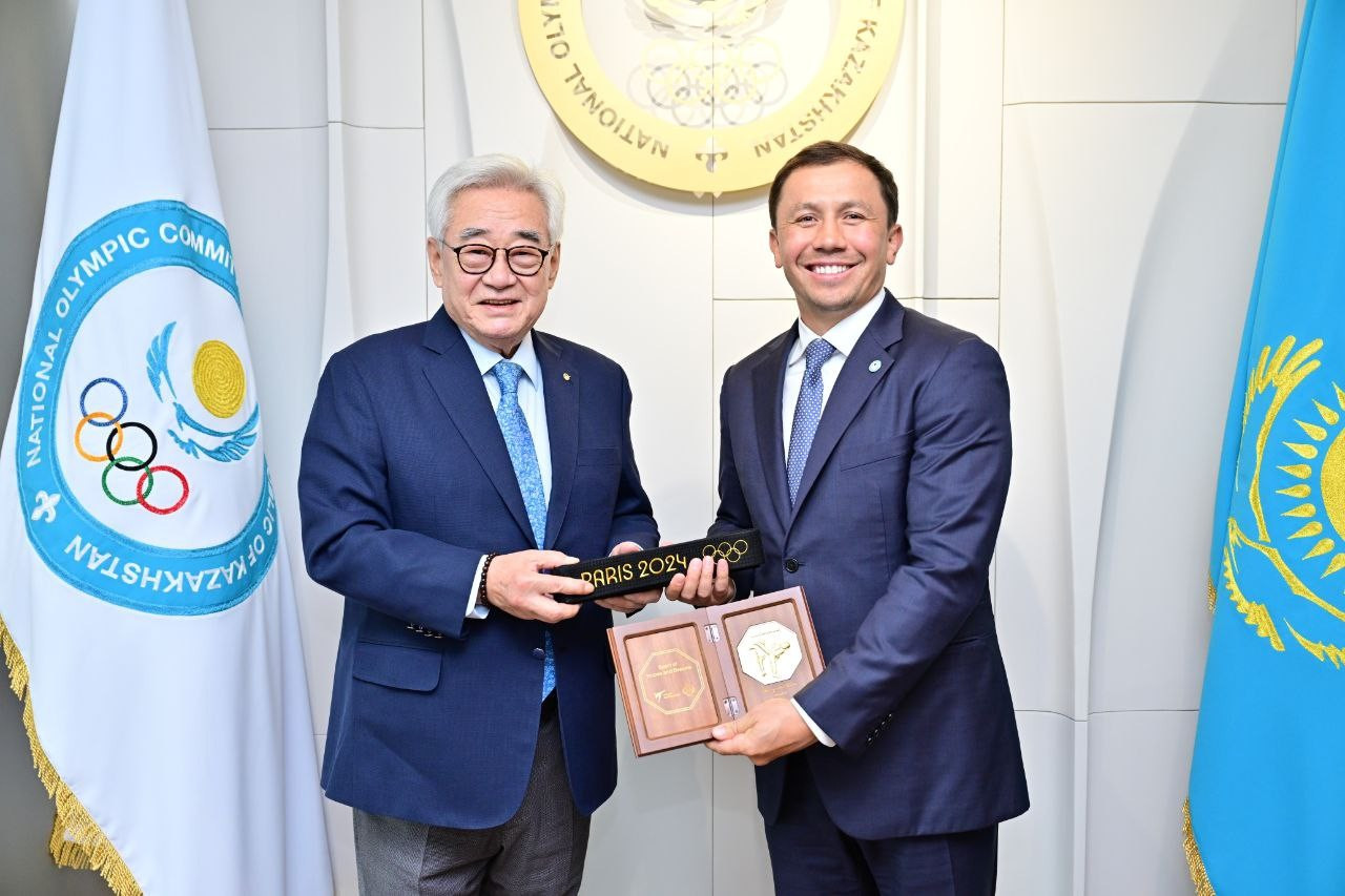 Геннадий Головкин встретился с президентом World Taekwondo Чунгвоном Чо