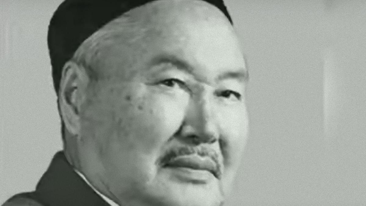 Казахстан отмечает 125 летие Сабита Муканова — великого классика казахской литературы