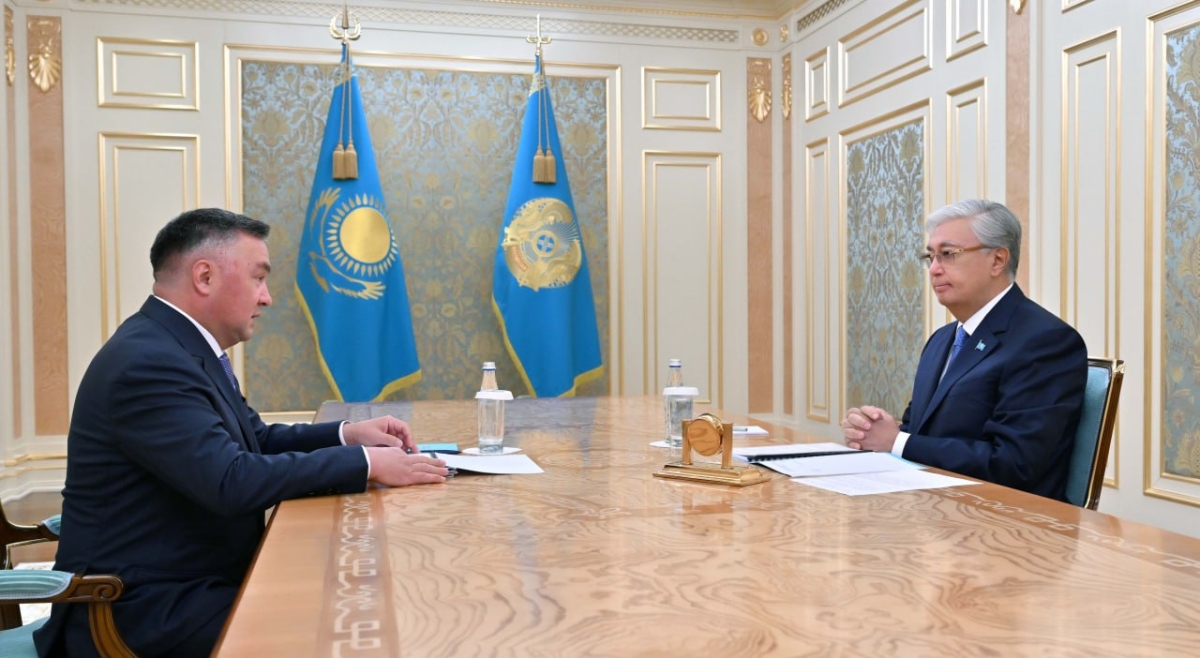 Президент принял председателя Верховного суда Асламбека Мергалиева