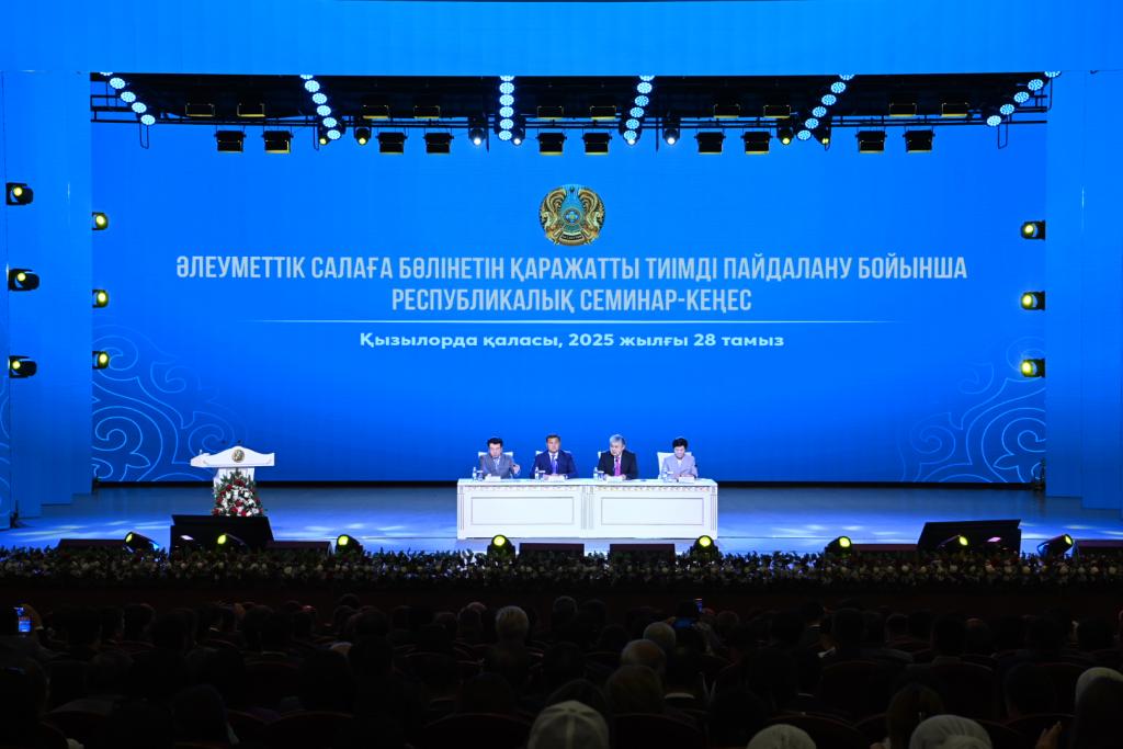 Минтруда: трансформация системы социальной защиты сделает господдержку более адресной