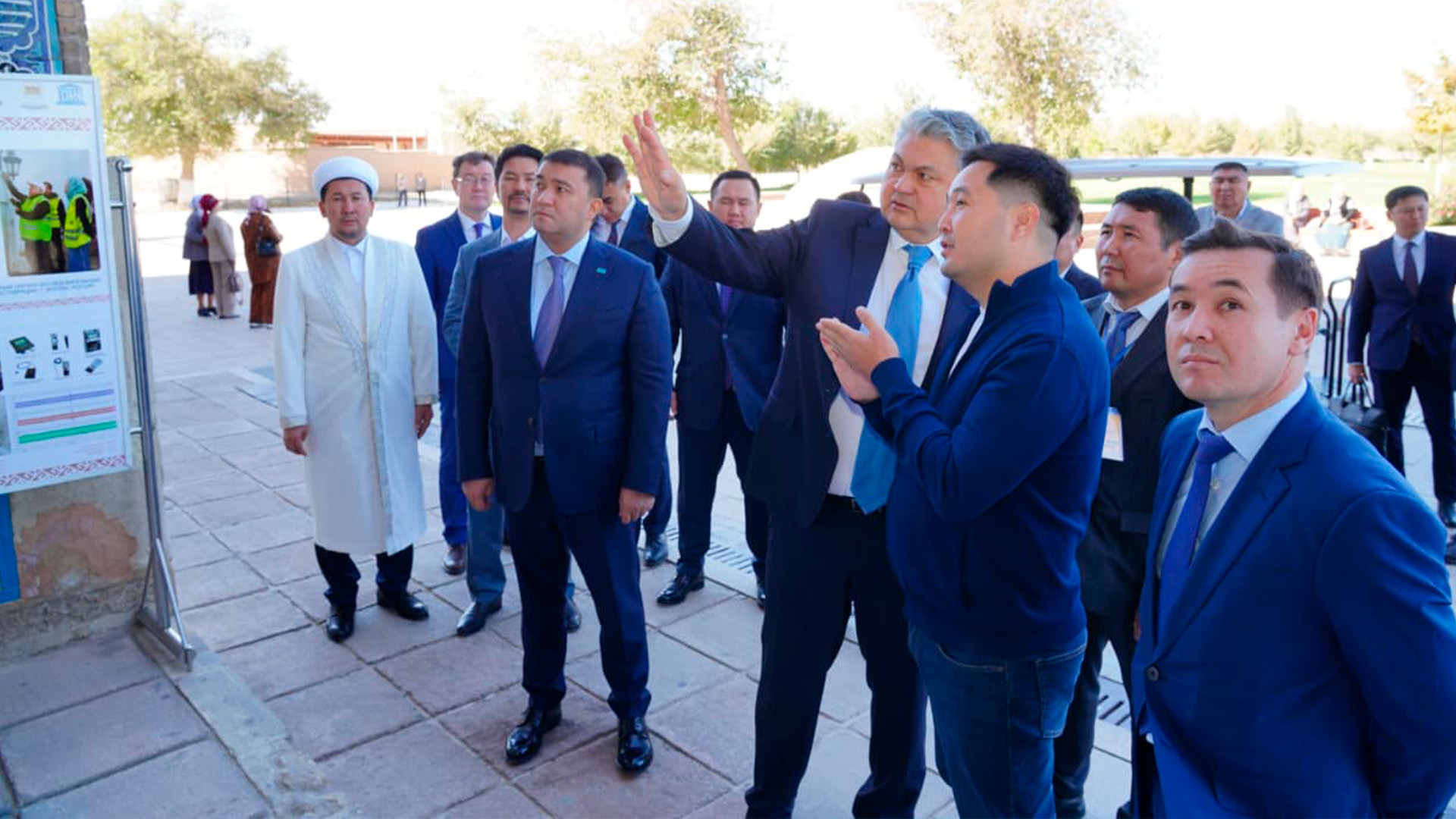 Туркестан усилит туристический потенциал: реставрация объектов, вечерние экскурсии и новые авиарейсы