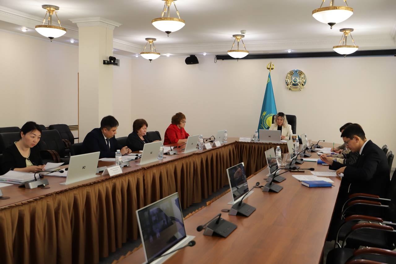 В Минтруда прошло очередное заседание Общественного совета