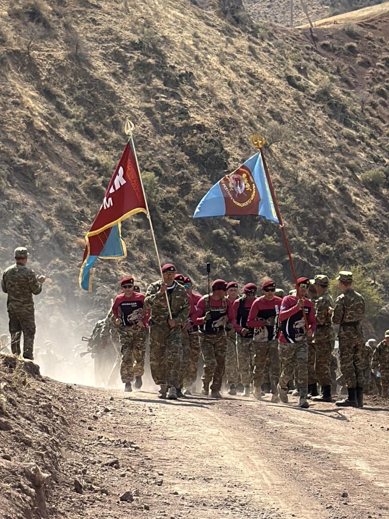26 военнослужащих Сил специальных операций удостоены права носить бордовый берет