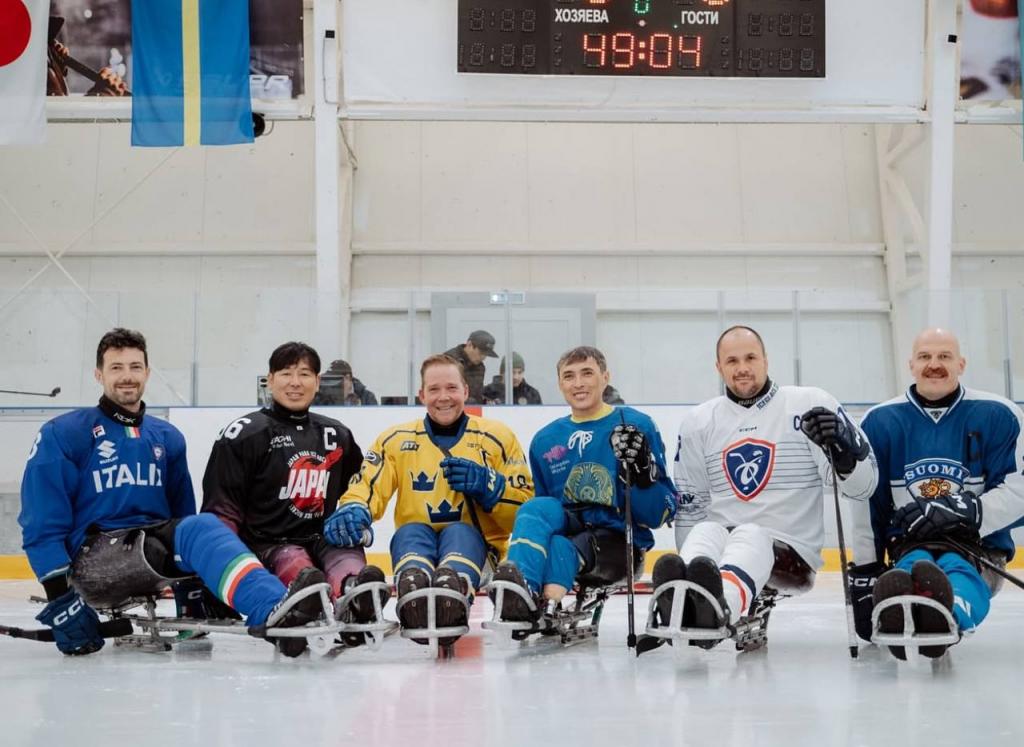 На льду столичного дворца спорта «Тарлан» состоялась торжественная церемония открытия чемпионата мира по пара хоккею (B-пул)