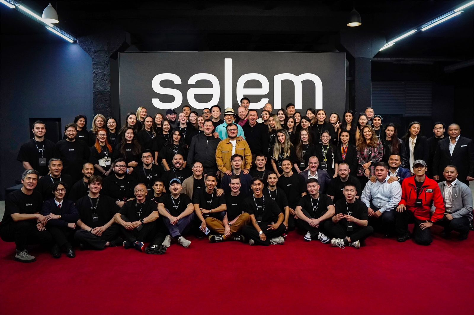 В стенах Salem Entertainment прошла рабочая встреча с легендой мирового кинематографа Джеки Чаном