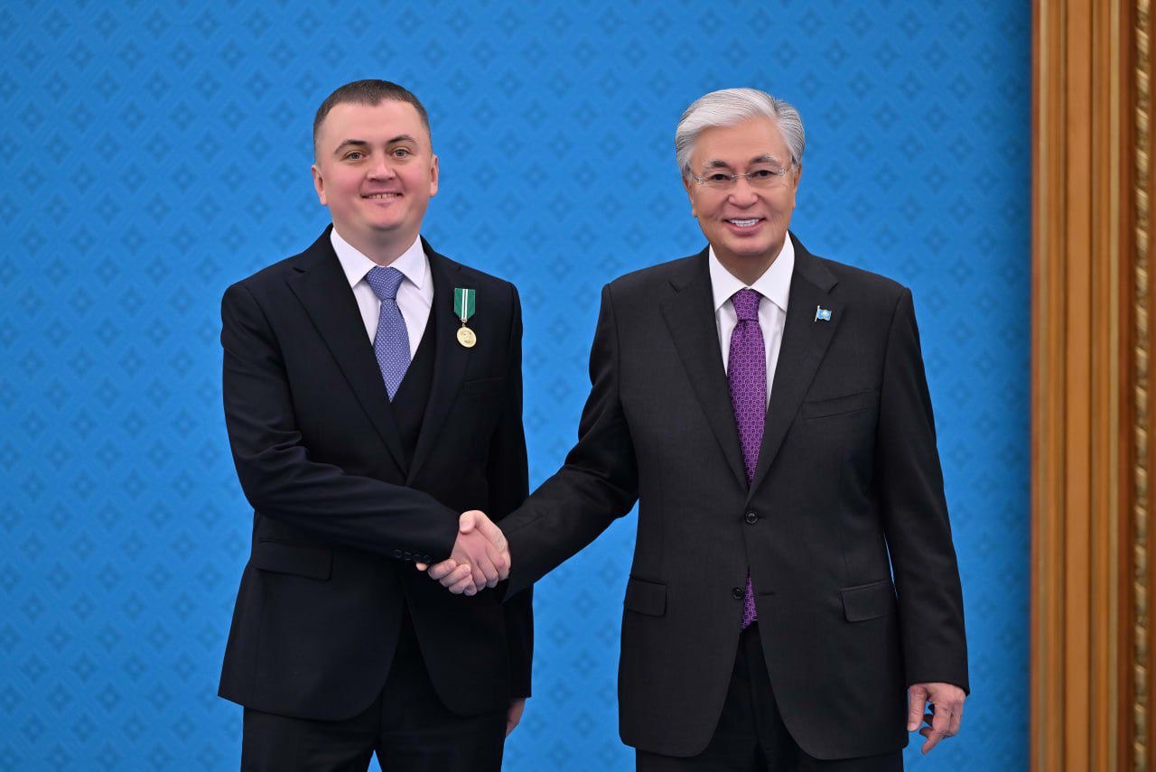 Столичные учителя получили государственные награды
