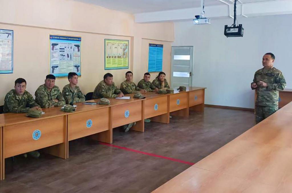 Минобороны организовало курсы  по повышению педагогической и психологической компетенции командиров подразделений