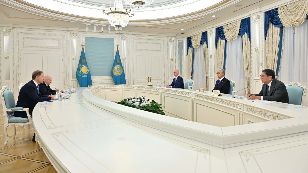 Глава государства принял первого заместителя Председателя Правительства Российской Федерации