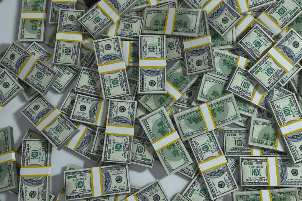 В октябре из Нацфонда продано 600 млн долларов США