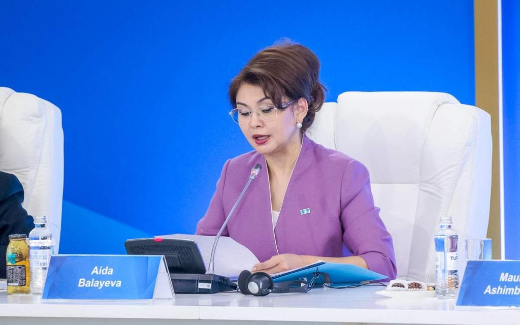 Аида Балаева поздравила казахстанских волонтеров с Международным днём волонтёров