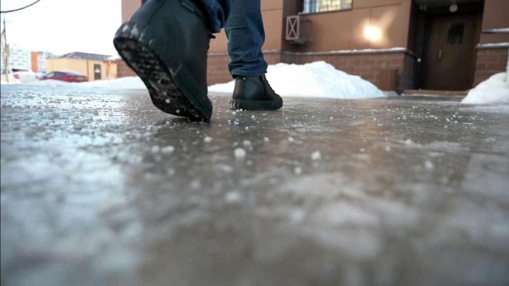 Непогода в Астане: коммунальные службы работают в усиленном режиме