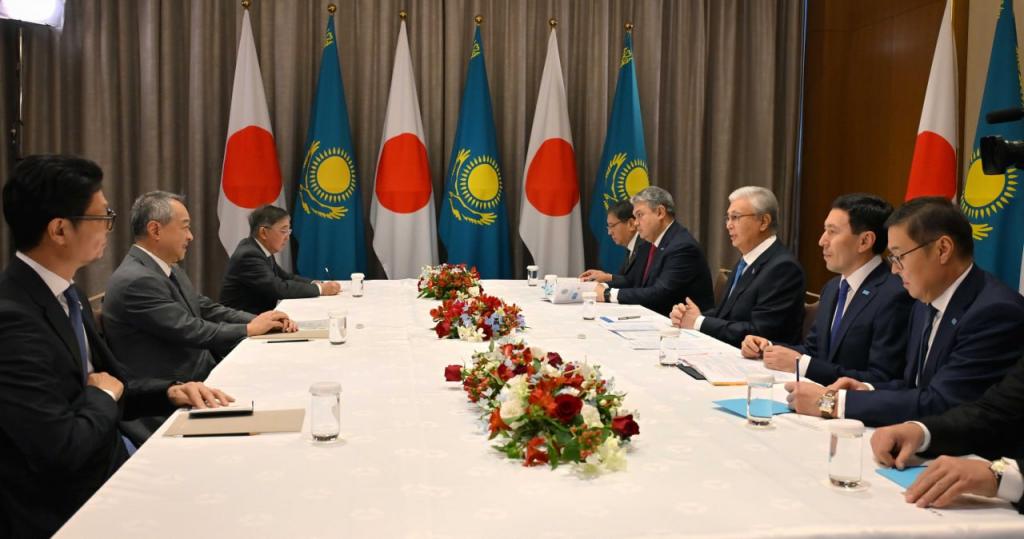 Глава государства принял президента компании Sumitomo Шинго Уэно