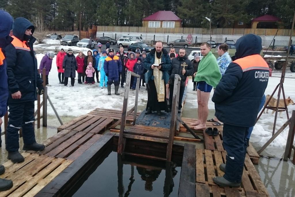 В Алматы определены места для Крещенских купаний