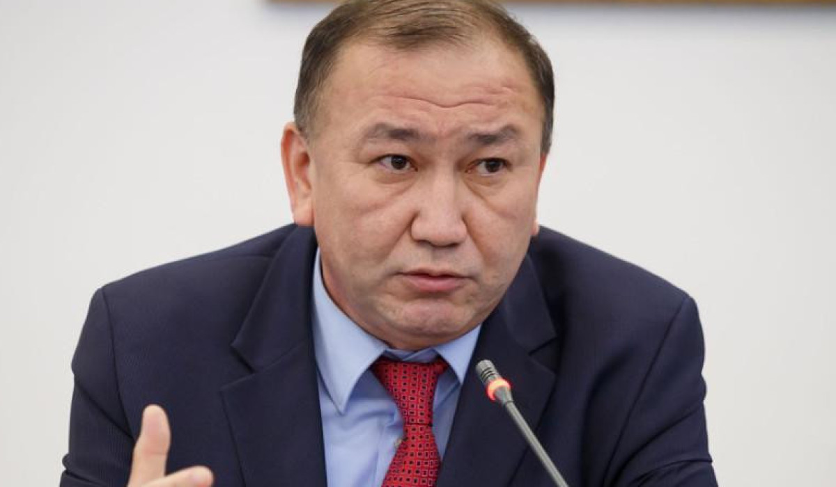 В Казахстане предложили усилить контроль за финансированием политических партий
