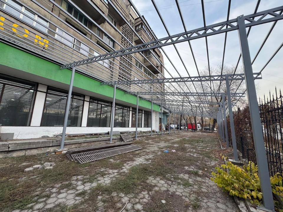 Очередное незаконное сооружение снесли в Алматы